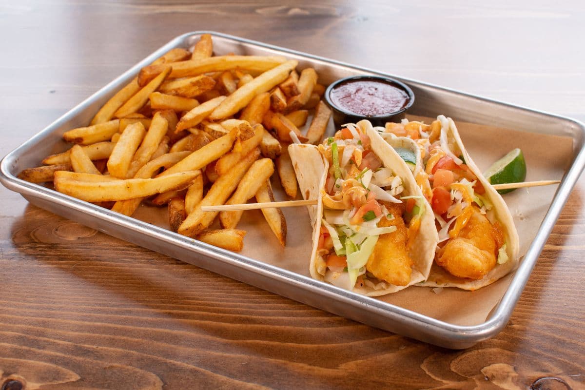 Joey’s Famous Fish Tacos (2 pcs)