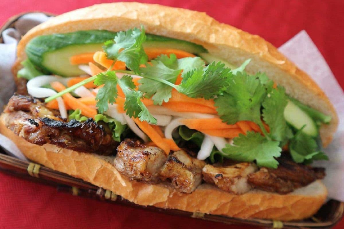 10. Banh Mi Ga Nuong