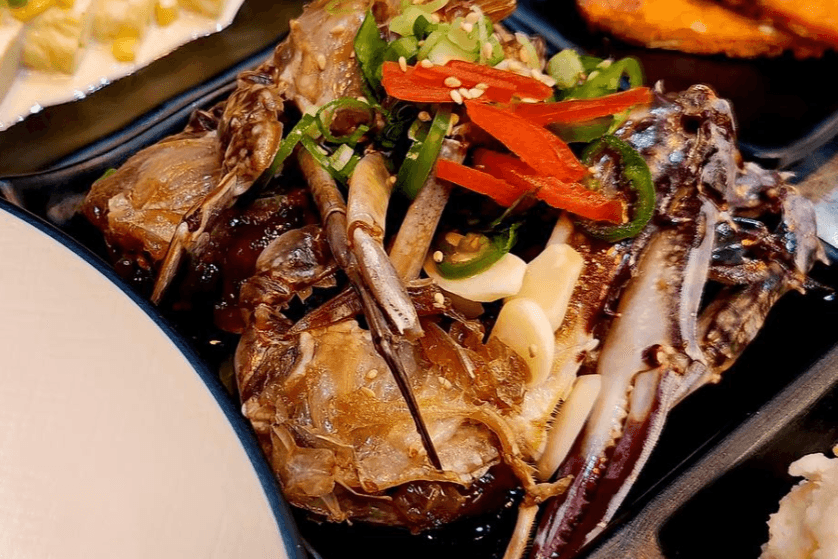 Soy Sauce Marinated Crab & Prawns