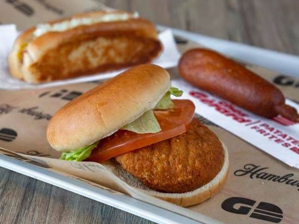 Hamburger poulet pané / Breaded Chicken Hamburger