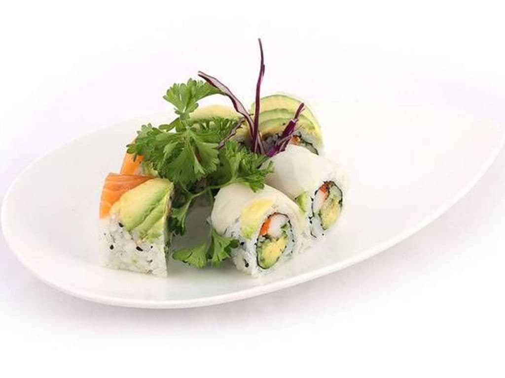 Rainbow Roll (8pcs)