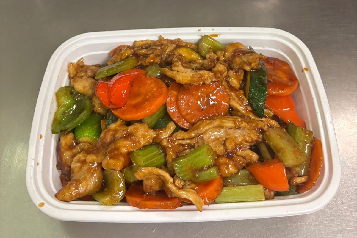 C26. Chicken with Satay Sauce