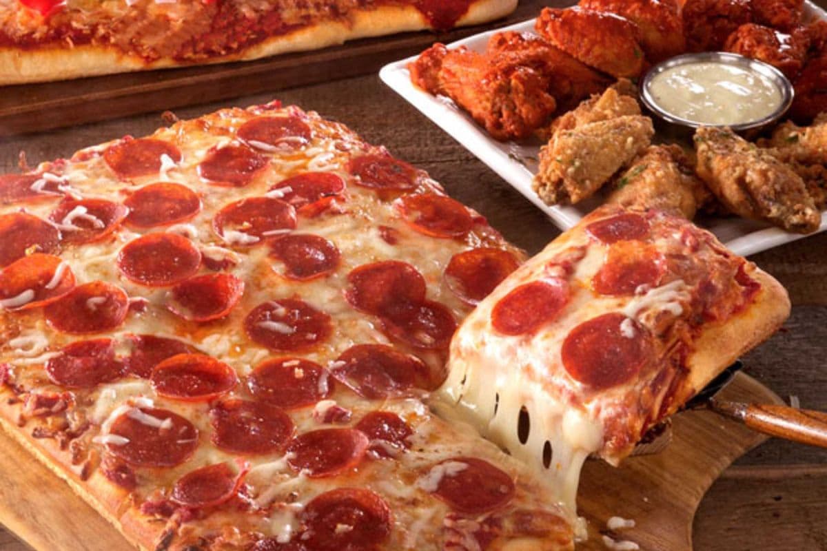 15"x21" Party Tray Pizza and 4 lb Wings