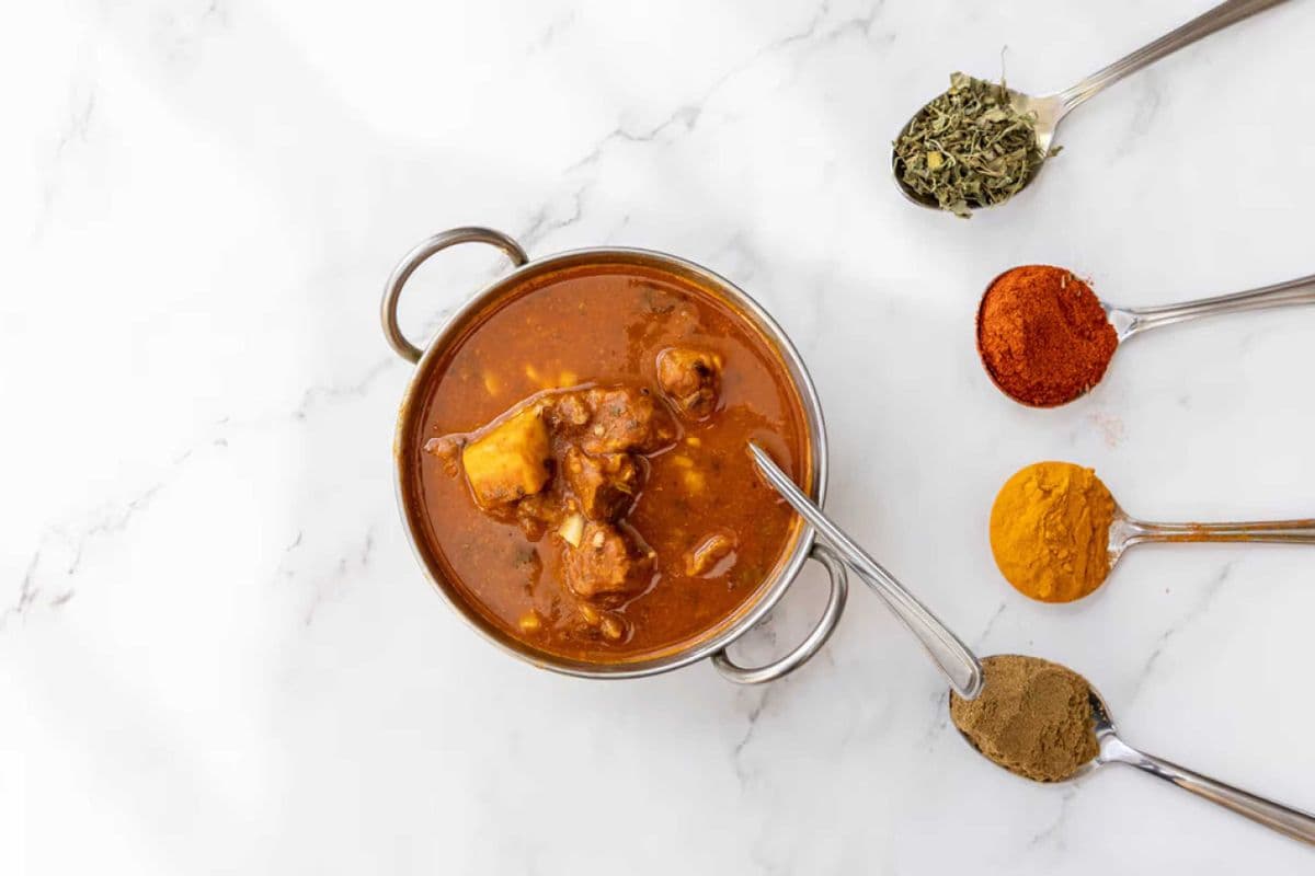15. Lamb Vindaloo (Hot Curry)
