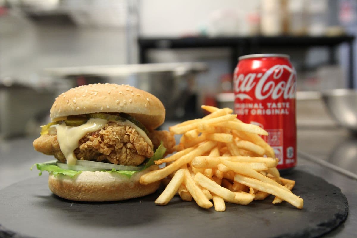 Ccokio Crispy Chicken Thigh Burger