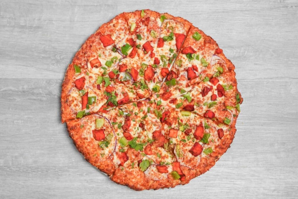 Medium Tandoori Chicken Pizza