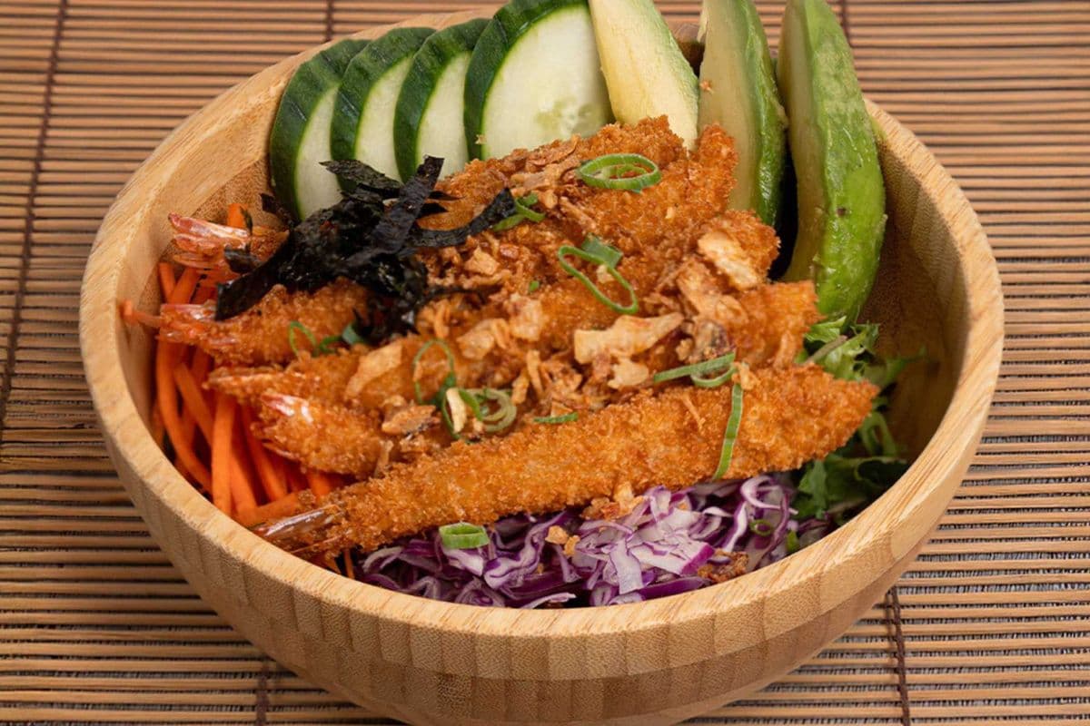 Poke crevette tempura