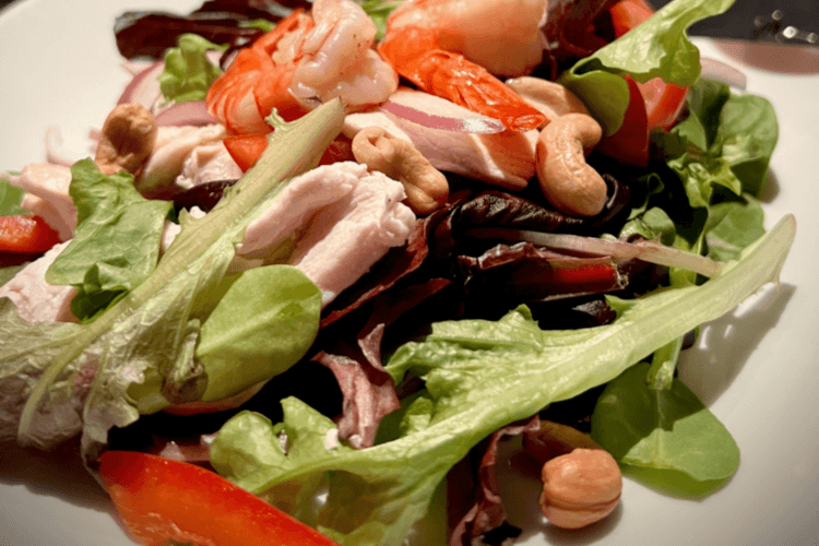 SL7. Thai Salad - Yum Yai