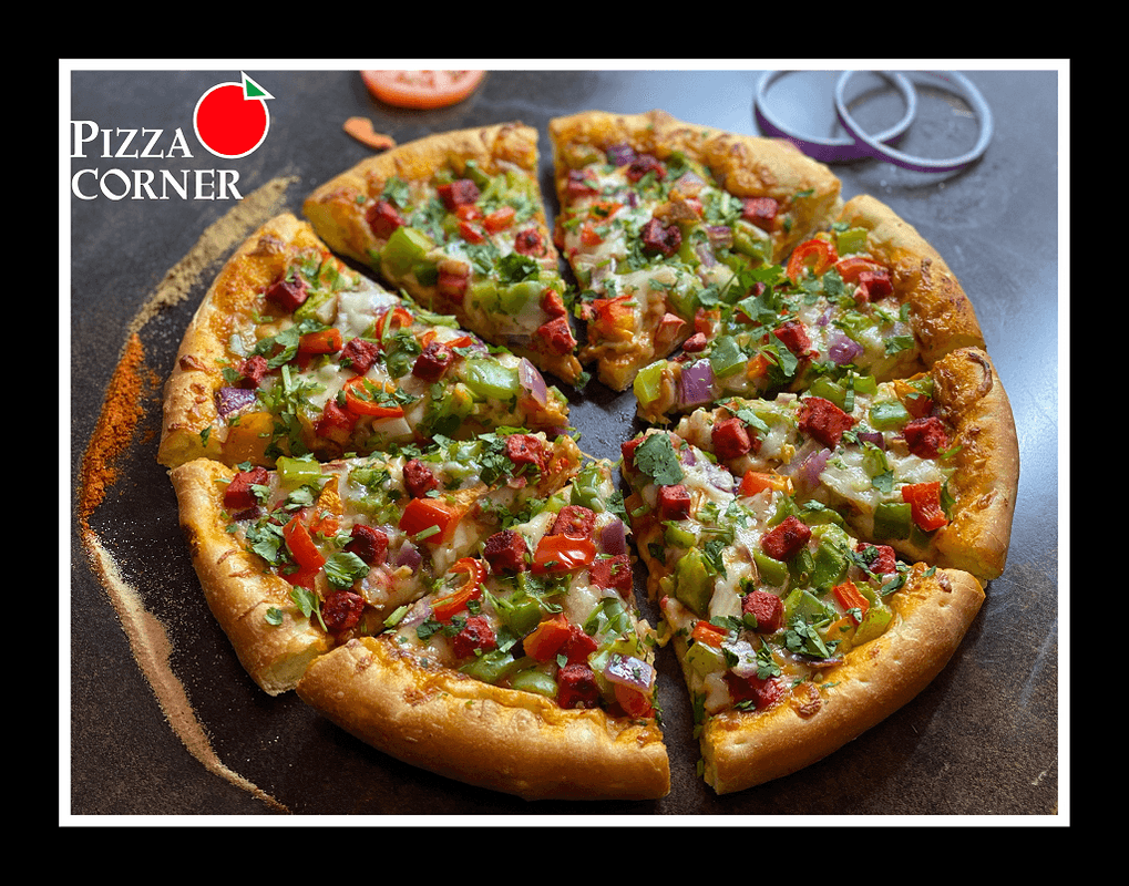 Large Shahi Paneer Pizza