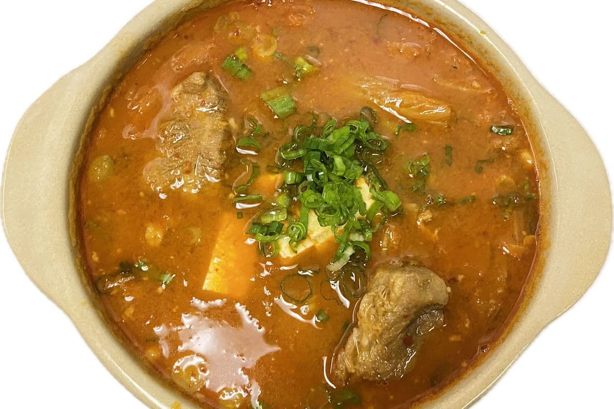 Kimchi Jjigae