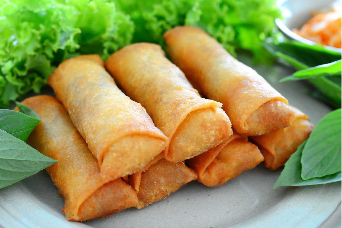 5 cripsy veggie spring rolls
