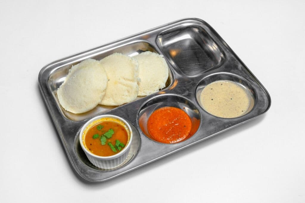 Idly with Chutney