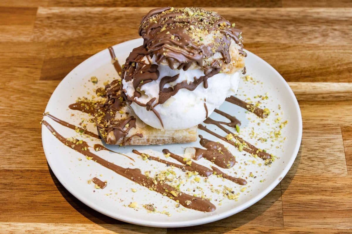 Baklava Bouza