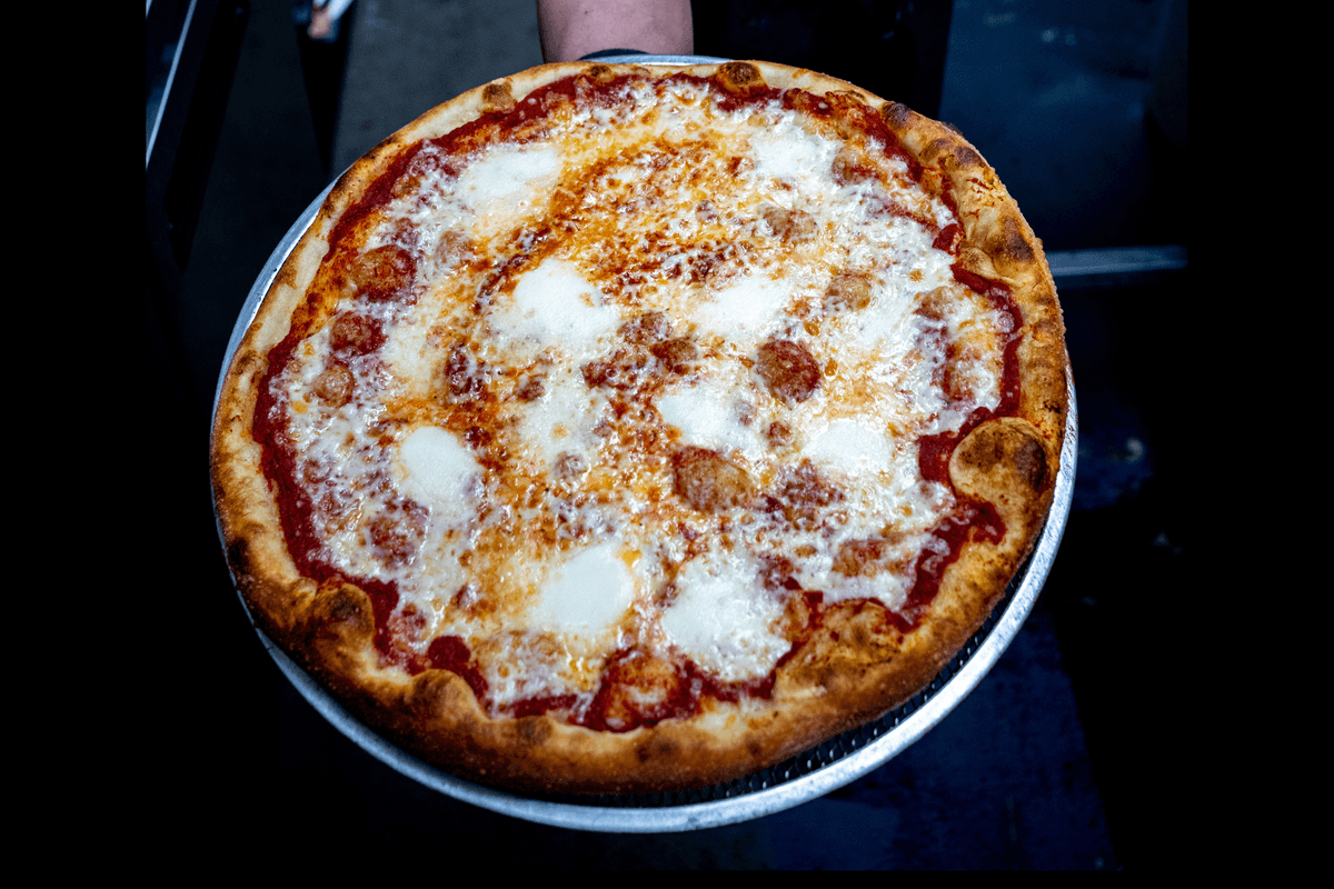 18" Classic Cheese Pizza