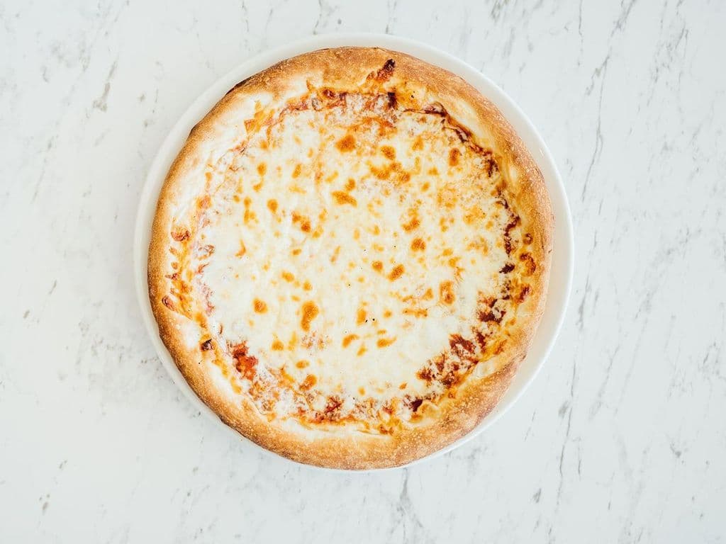 10" Petite Pizza Fromage / 10" Small Cheese Pizza