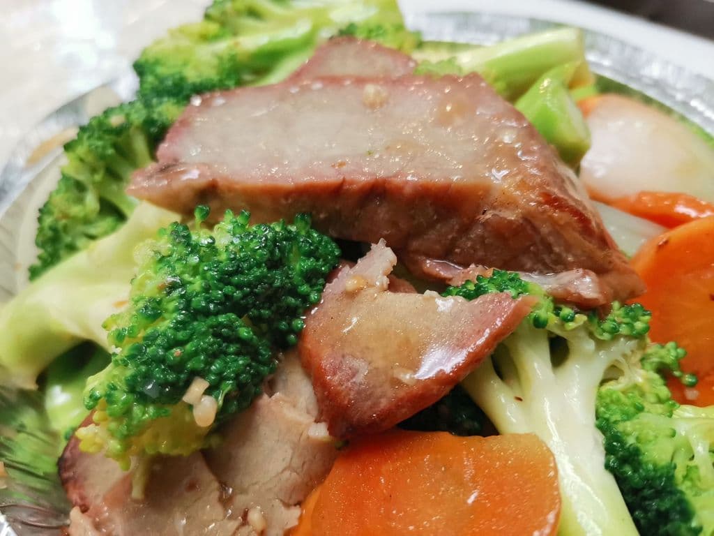 Sliced BBQ Pork W/ Broccoli - OO