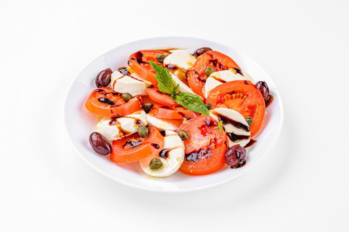 CAPRESE SALAD