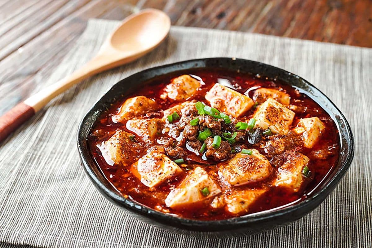 G8. Minced Beef and Tofu in Hot Sauce (Mapo Tofu)