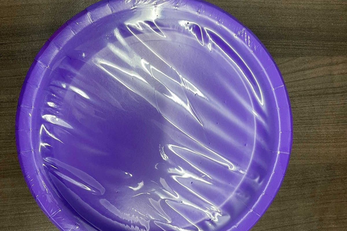 8 Plates Neon Purple 9"