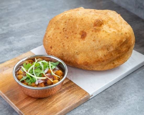 Chana Bhatura (2 Bhaturas with Chana)