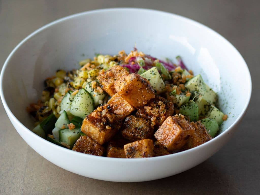 General Sho's Sweet Chili Poke Bowl
