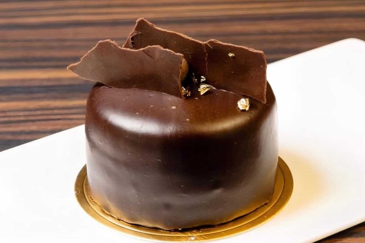 Hazelnut Chocolate Cake