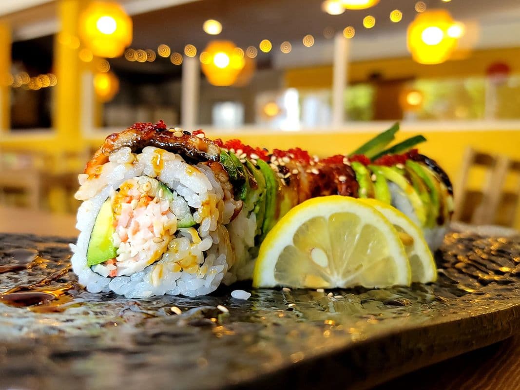 - Dragon Roll