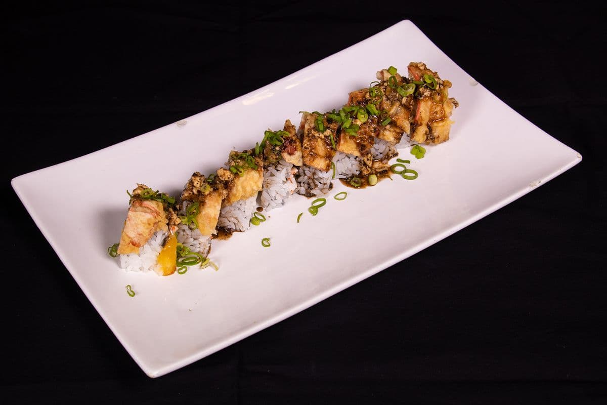Lion King Roll (8 pcs)