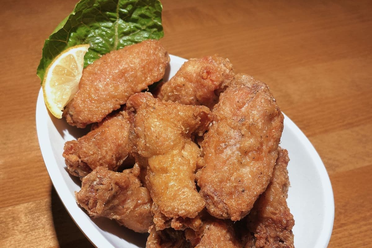 Lemon Pepper Chicken Wings (8 pcs)
