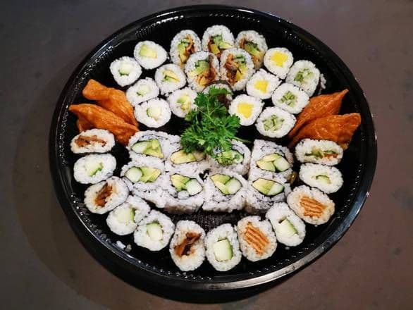 Party Tray C - Vegetarian (42 pcs)