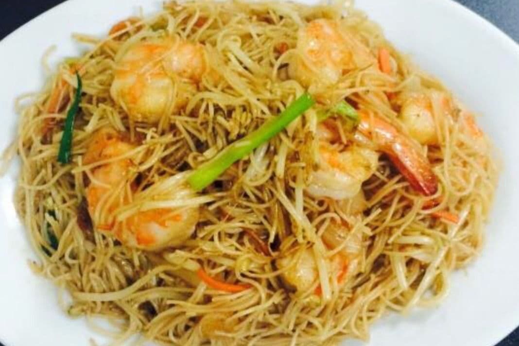 34. Prawn Fried Vermicelli Noodles / 蝦球炒米粉