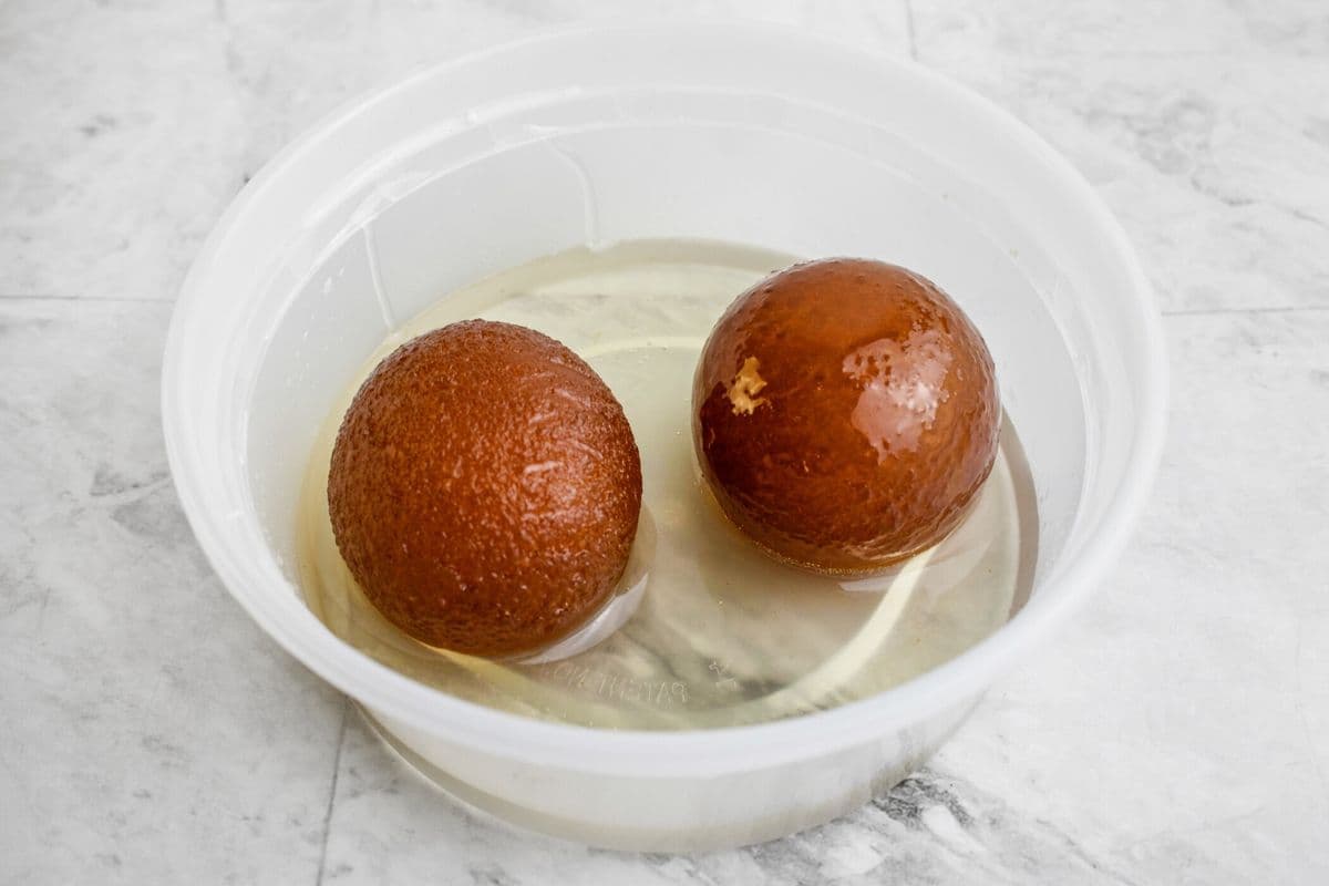 Gulab Jamun (2pcs)