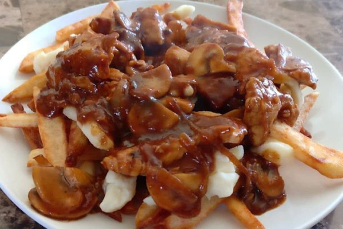 BBQ Chicken Poutine