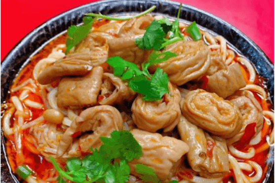 10. Pork Gut Noodles 肥腸麵