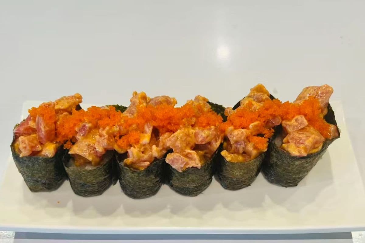S28 Spicy Red Tuna Sushi (6pcs) (NEW)
