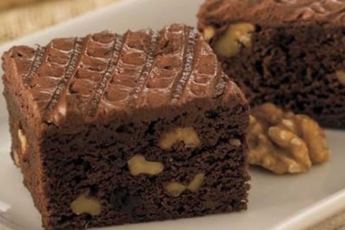 Deep Dutch Brownie Bars