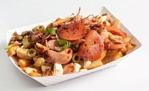 20. Poutine Suprême - Moyenne