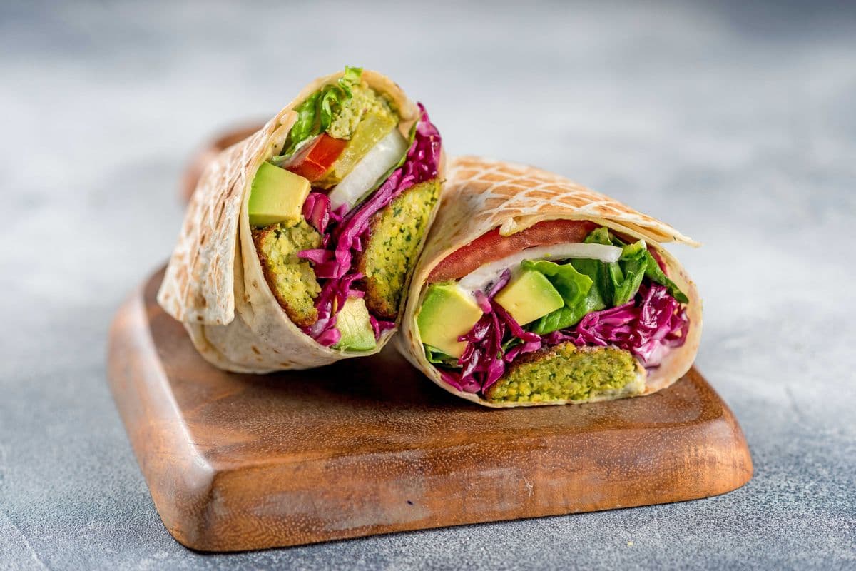 Falafel Avocado Wrap Combo