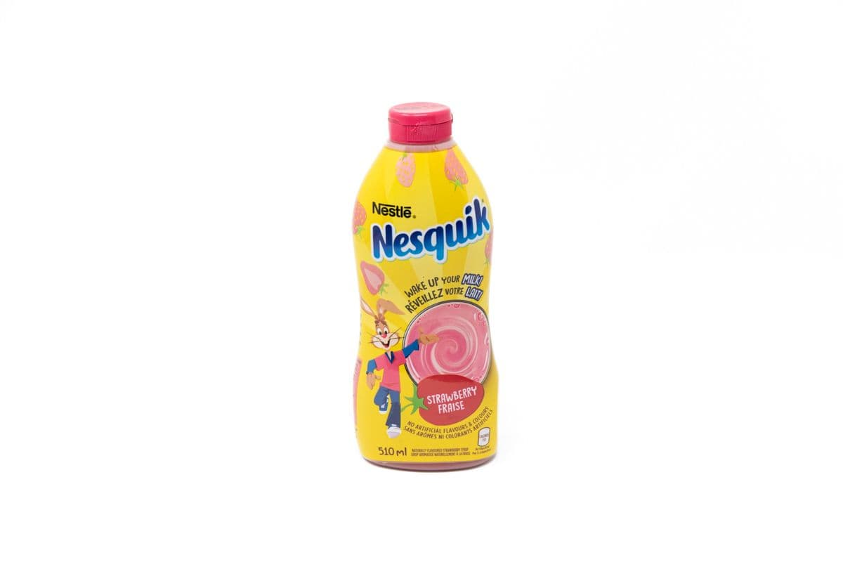 Nesquik Less Sugar Strawberry Syrup (510 ml)