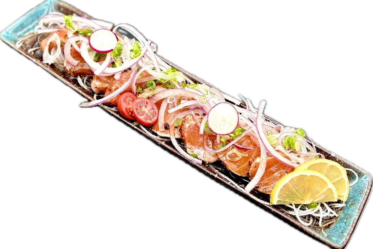 Salmon Tataki (8 pcs)