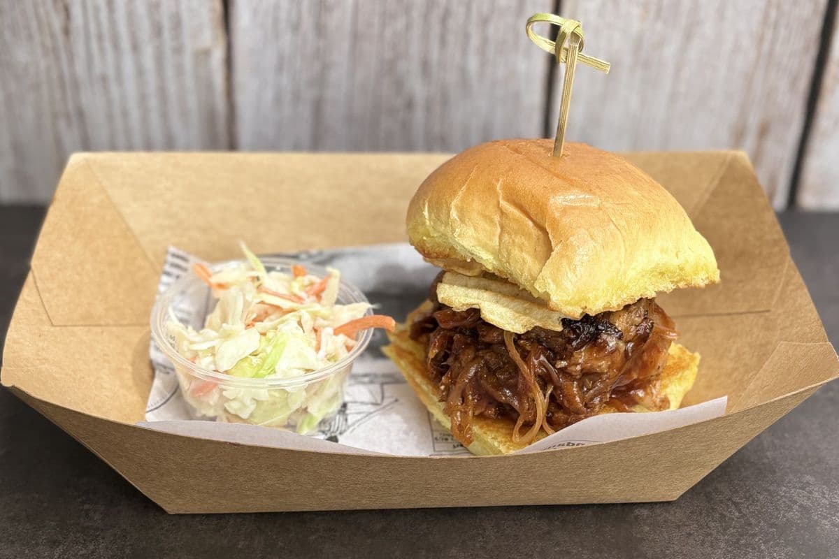 Tavern United - Manitoba Pulled Pork Sandwich