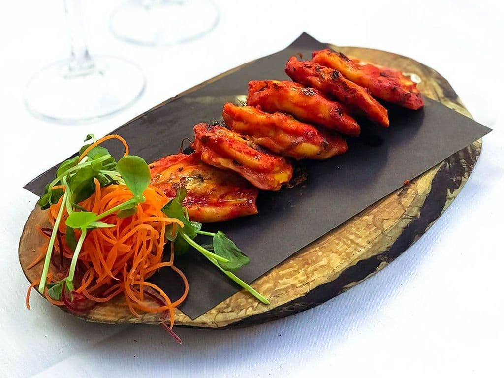 Tandoori Chicken Momos