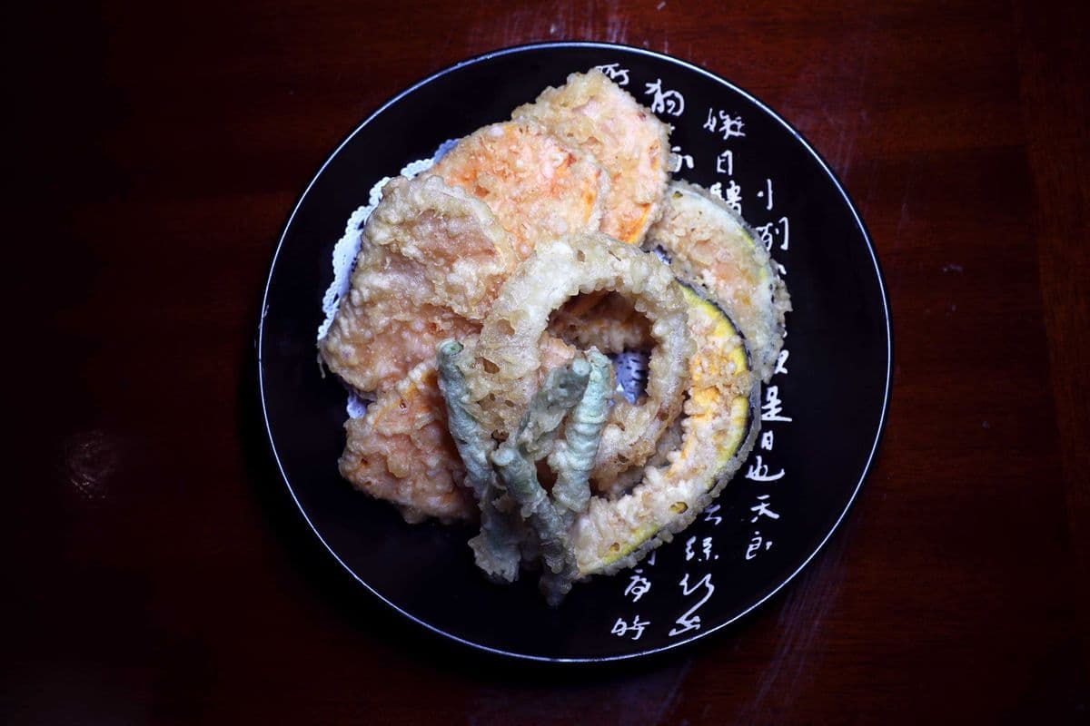 Vegetable Tempura (6 pcs)