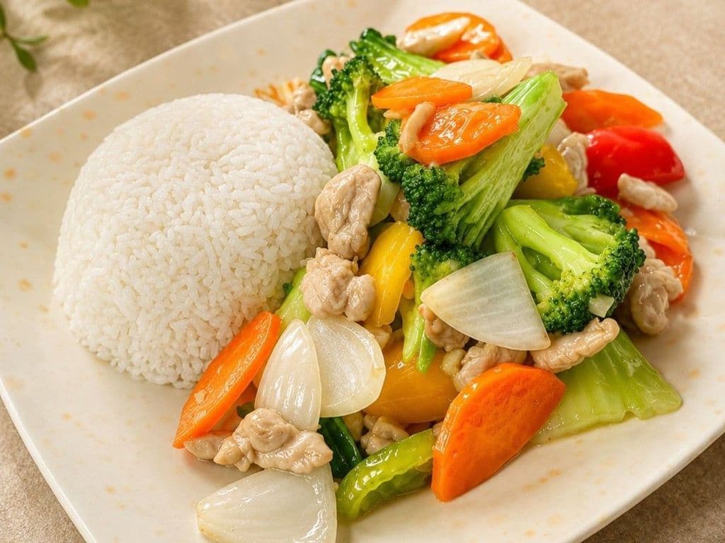 511. Chicken and Mixed Vegetable Stir Fry on Rice