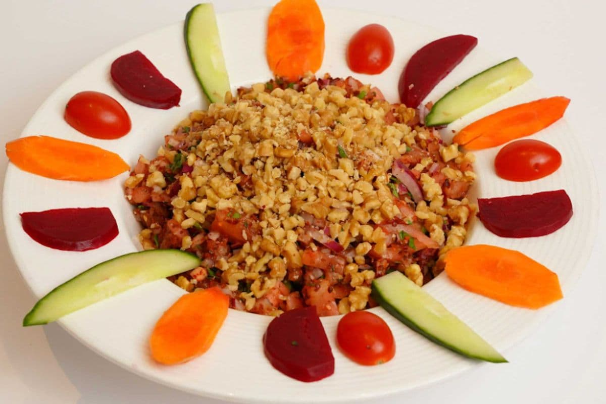 Mama Fatma Salad