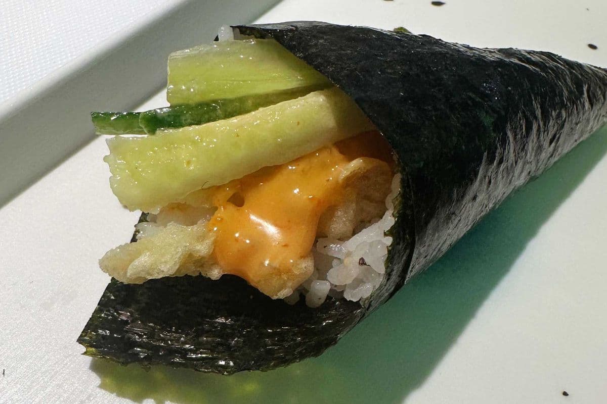 Crevette Tempura Épicé(1mc)/Spicy Tempura Shrimp(1pc)-handroll