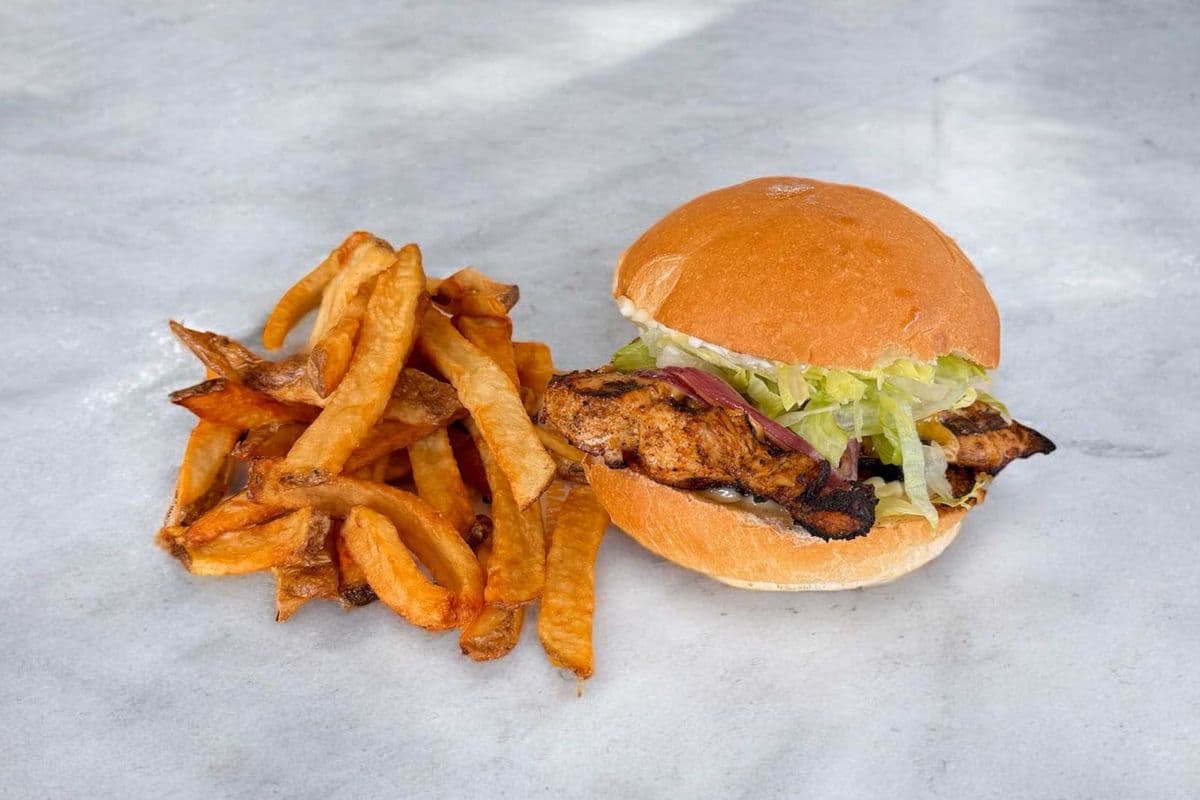 Grilled Chicken Burger