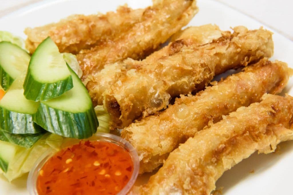 4. Vietnamese Spring Roll (6pcs)