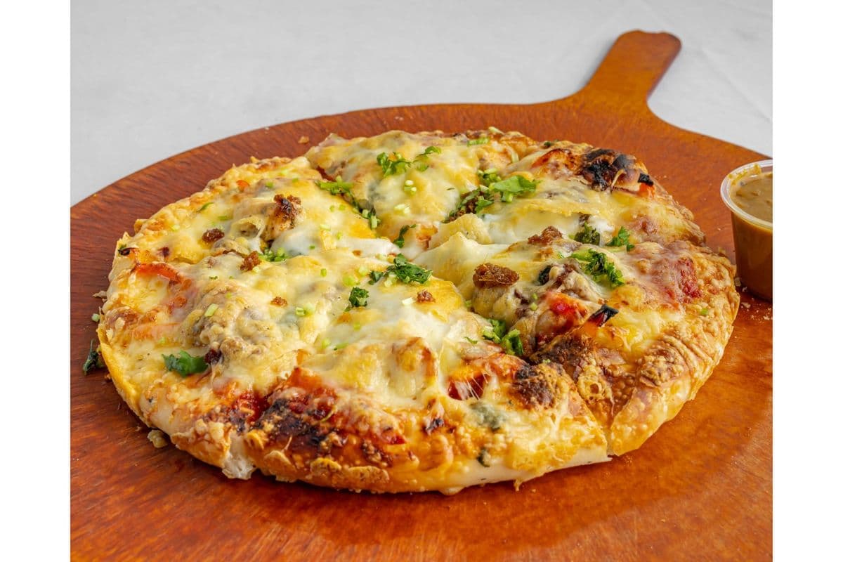 Small 8" Flavour Country Charred Chicken Satay Pizza