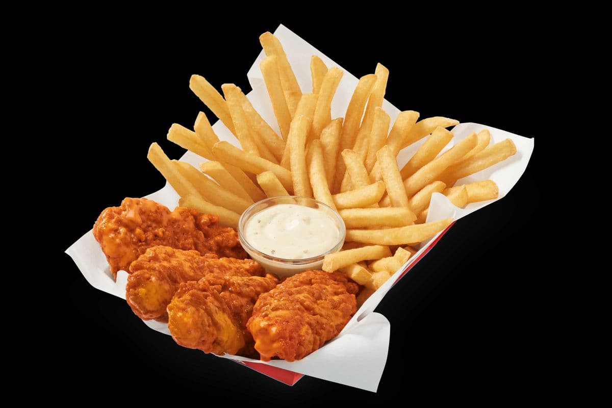 Buffalo Sauced & Tossed Chicken Strip Basket